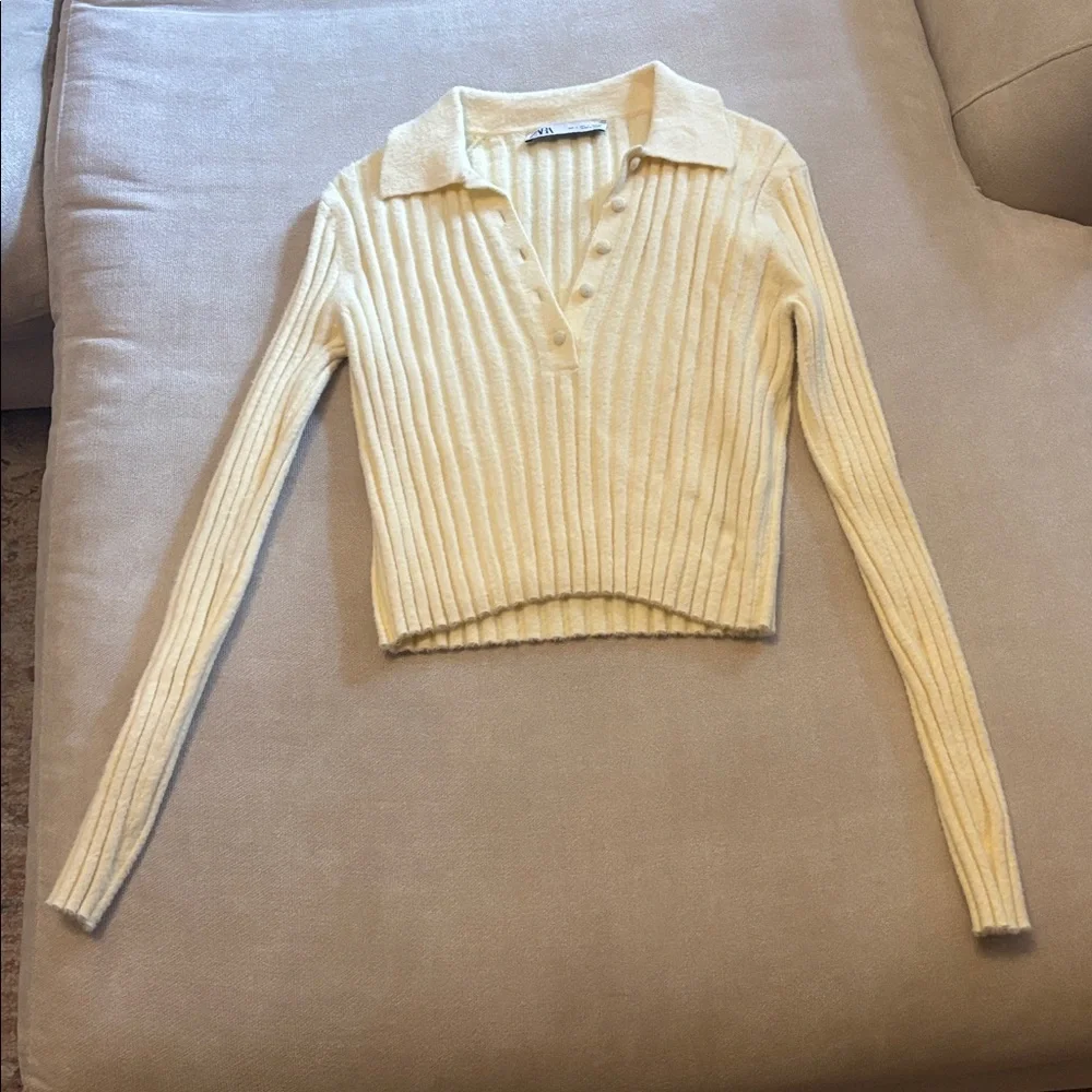 Zara Butter Yellow Polo Sweater - Picture 2 of 5